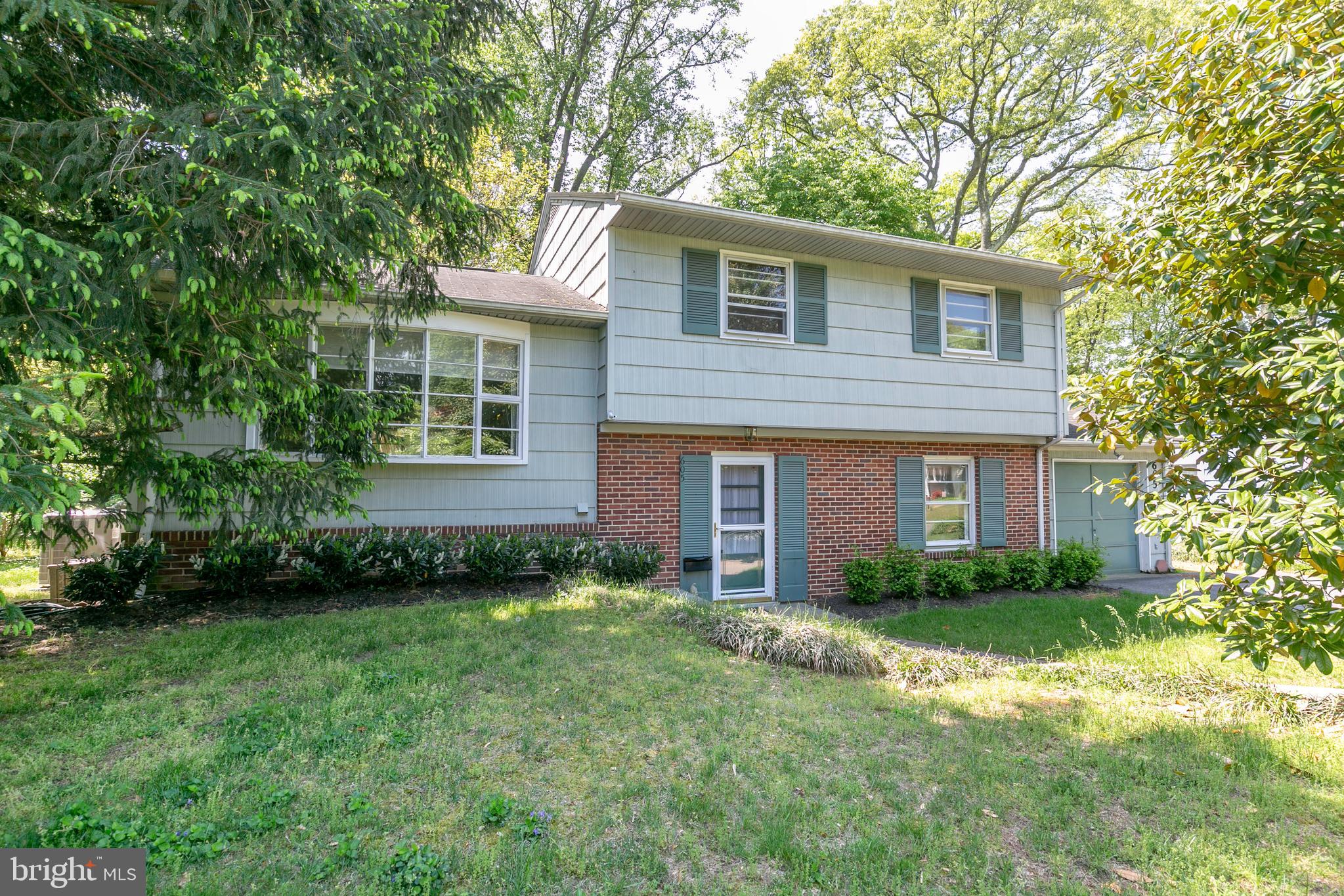 605 Pin Oak Road Severna Park, MD 21146 - Photo 3 of 14 Gallery Image 3