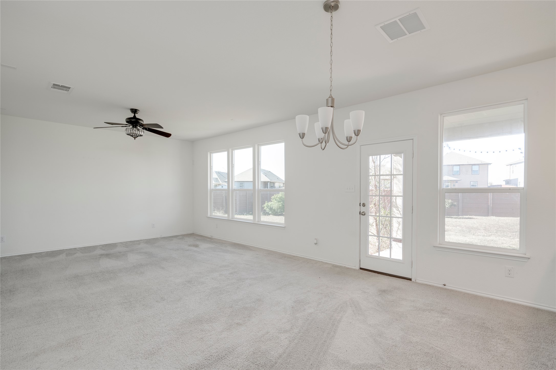 18704 Rushmore Street Manor, TX 78653 - Photo 7 of 29