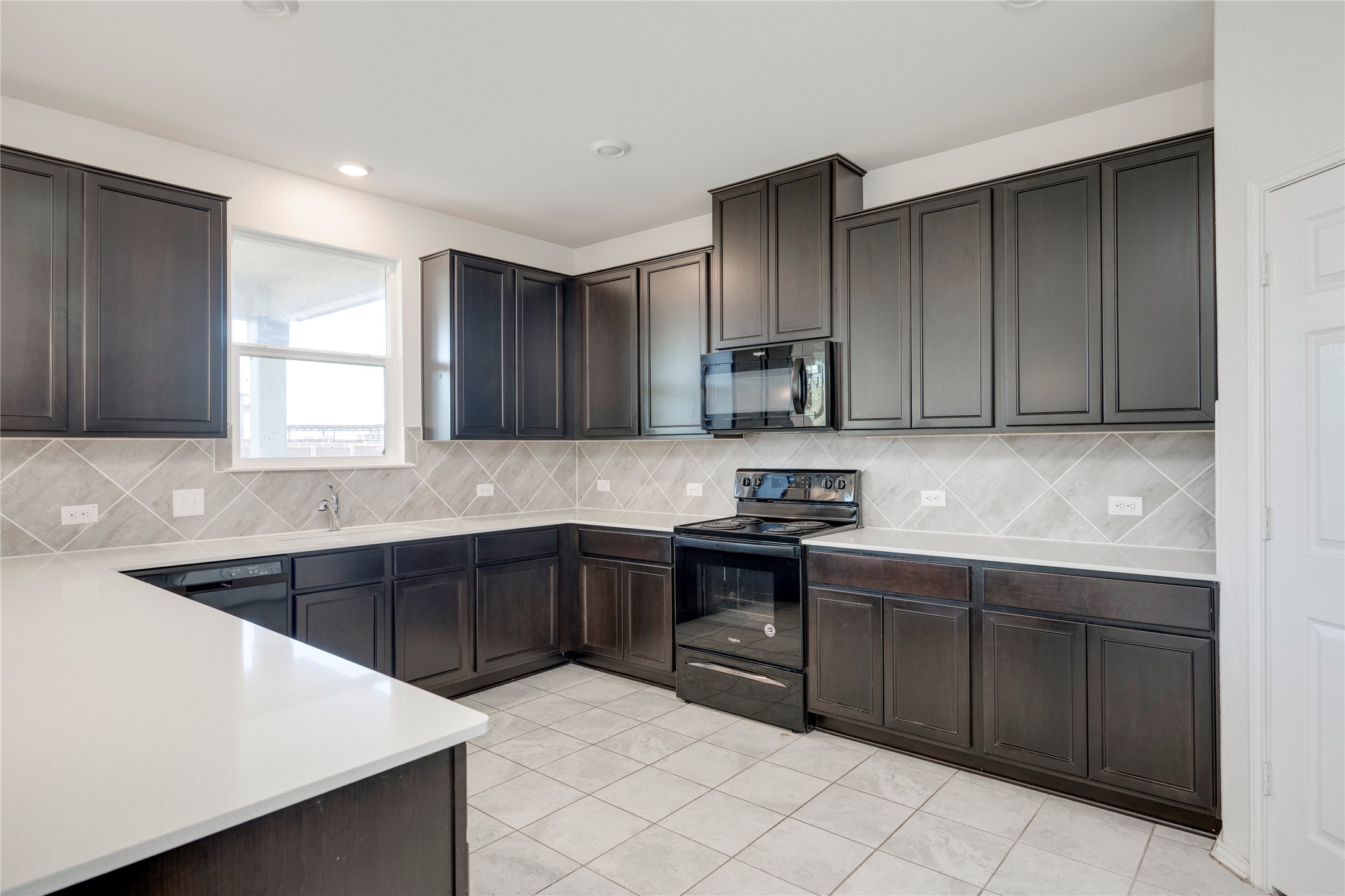 18704 Rushmore Street Manor, TX 78653 - Photo 9 of 29