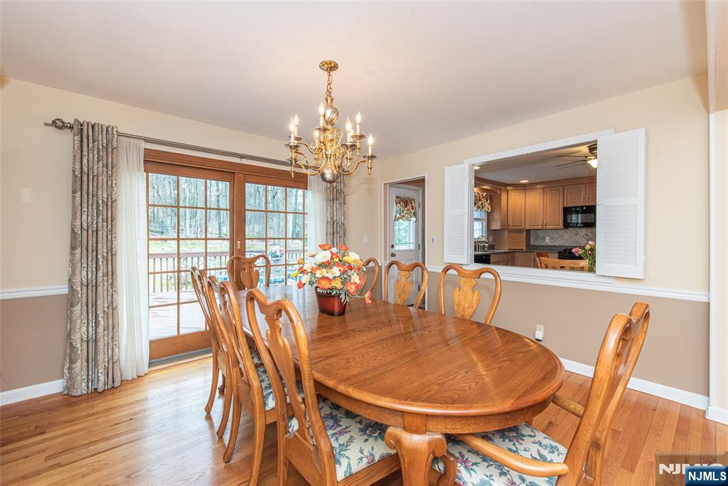 5 Oak Ridge North Caldwell, NJ 07006 - Photo 12 of 33