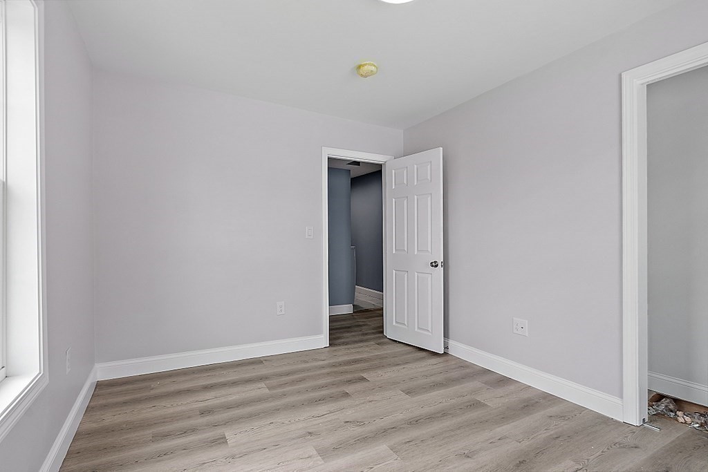 53 Fenwood Road, Unit 2 Worcester, MA 01604 - Photo 11 of 37