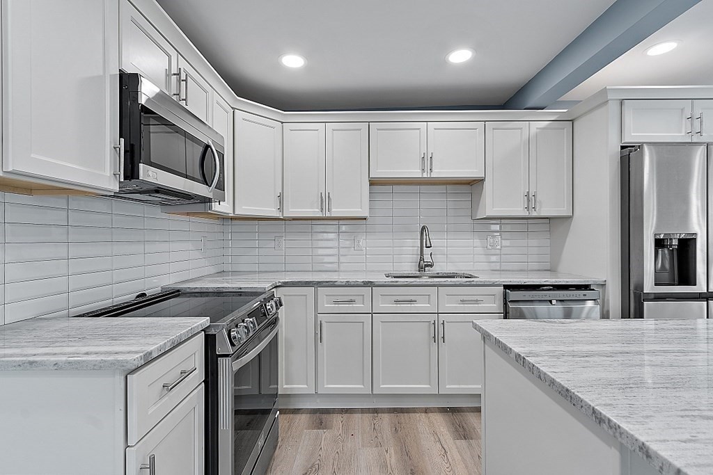 53 Fenwood Road, Unit 2 Worcester, MA 01604 - Photo 17 of 37