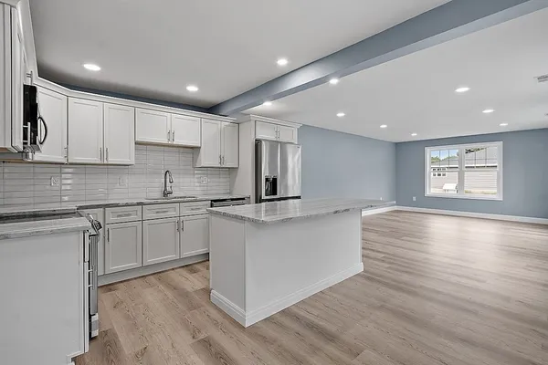 $2,800 | 53 Fenwood Road, Unit 2, Worcester, MA 01604