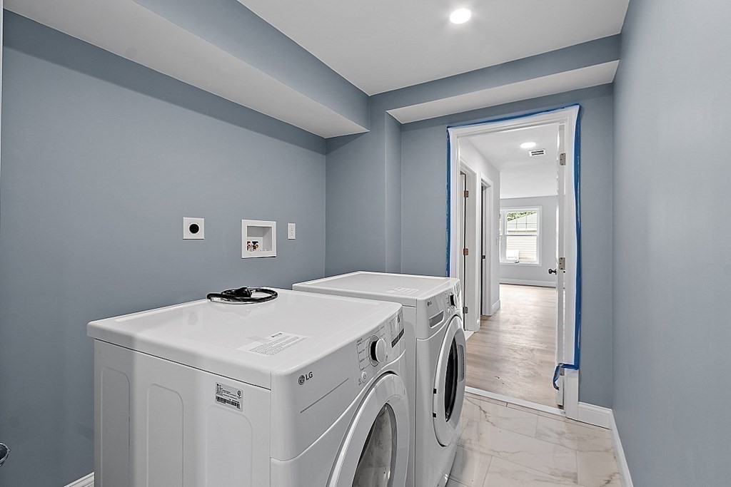 53 Fenwood Road, Unit 2 Worcester, MA 01604 - Photo 21 of 37