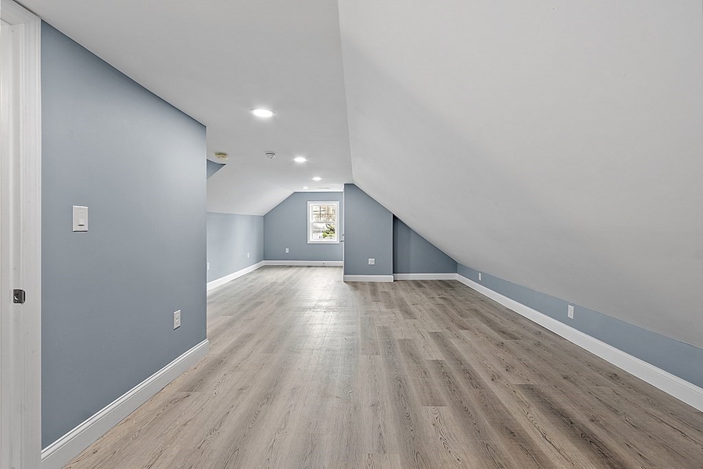 53 Fenwood Road, Unit 2 Worcester, MA 01604 - Photo 25 of 37