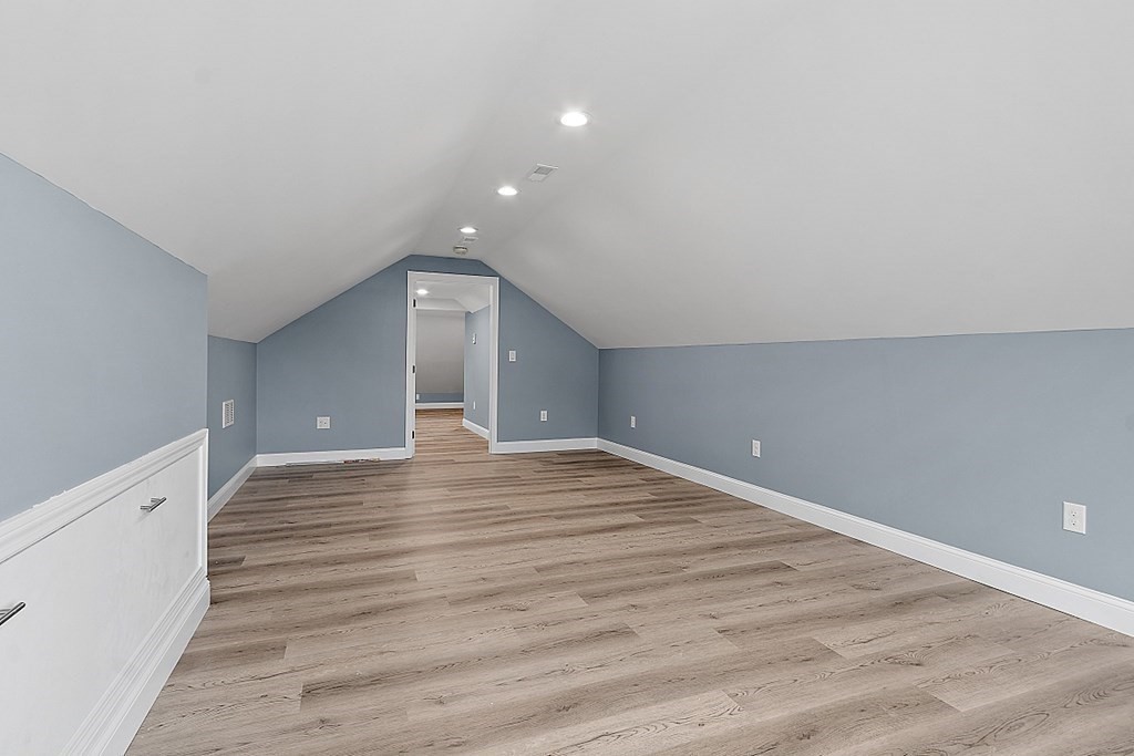 53 Fenwood Road, Unit 2 Worcester, MA 01604 - Photo 27 of 37