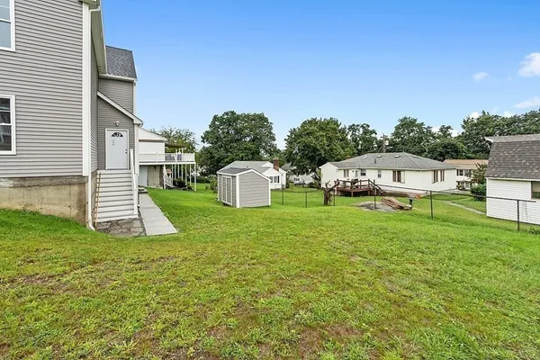 $2,800 | 53 Fenwood Road, Unit 2, Worcester, MA 01604