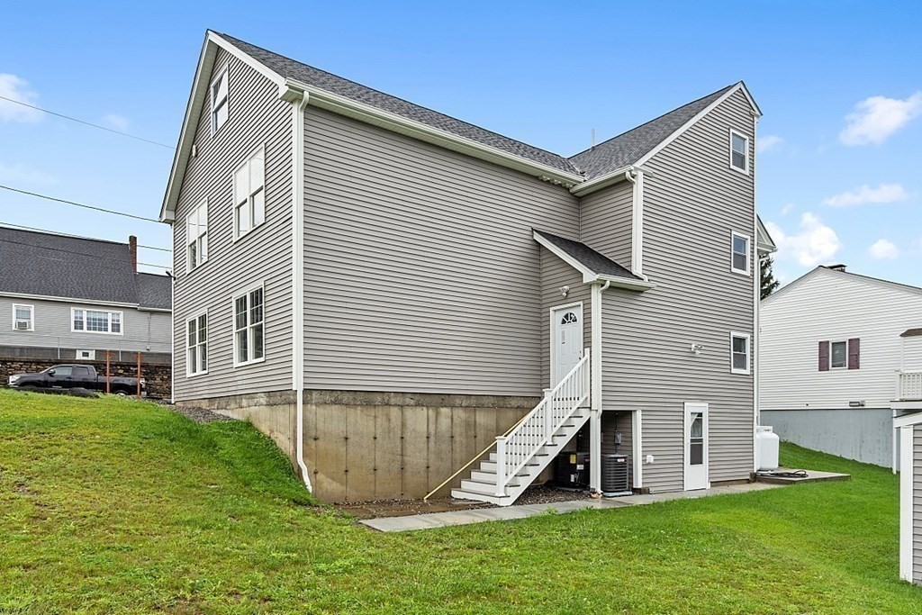 53 Fenwood Road, Unit 2 Worcester, MA 01604 - Photo 36 of 37