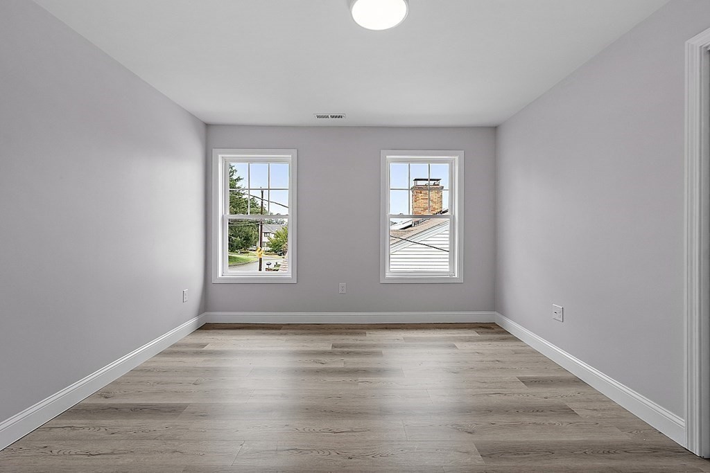 53 Fenwood Road, Unit 2 Worcester, MA 01604 - Photo 7 of 37