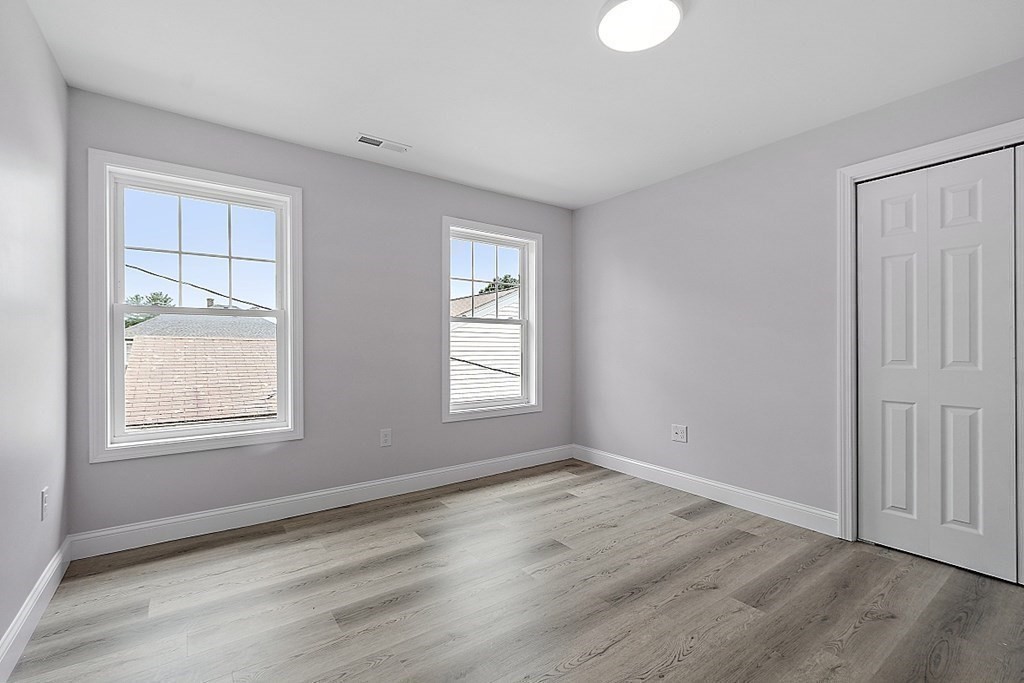 53 Fenwood Road, Unit 2 Worcester, MA 01604 - Photo 8 of 37