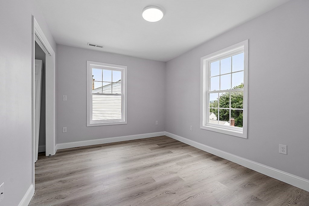 53 Fenwood Road, Unit 2 Worcester, MA 01604 - Photo 10 of 37