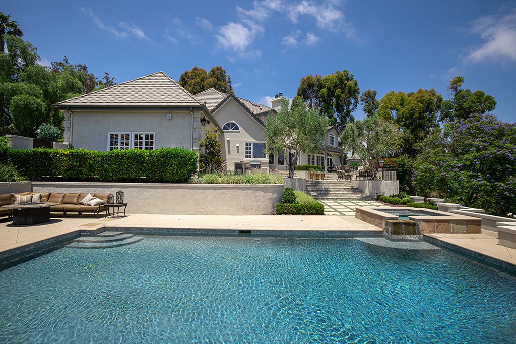 6523 Poco Lago Rancho Santa Fe, CA 92067 - Photo 3 of 23