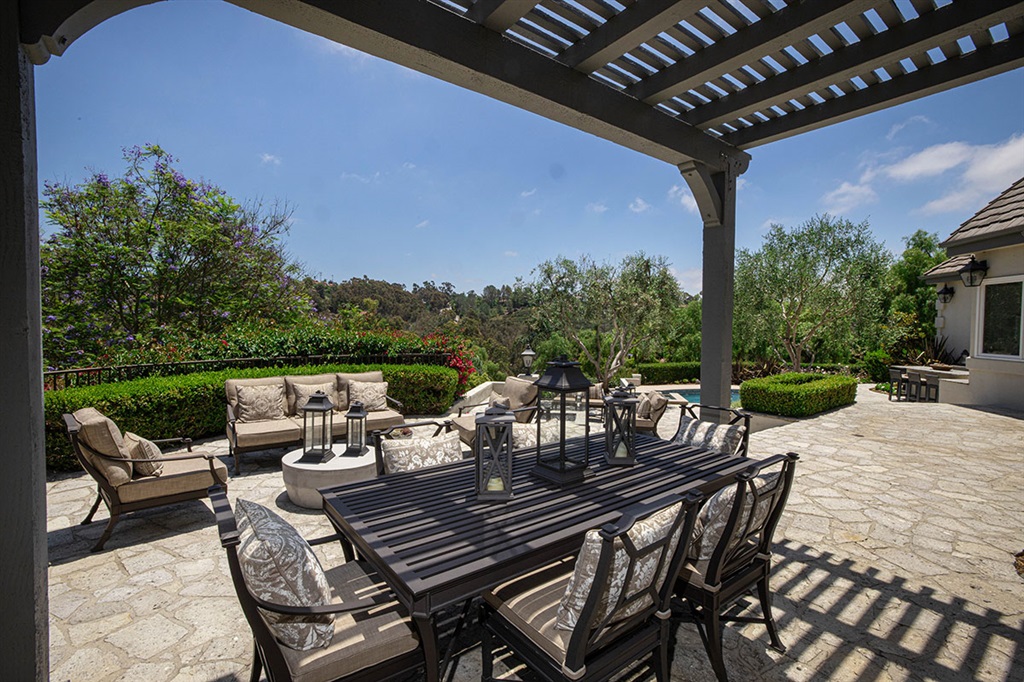 6523 Poco Lago Rancho Santa Fe, CA 92067 - Photo 22 of 23