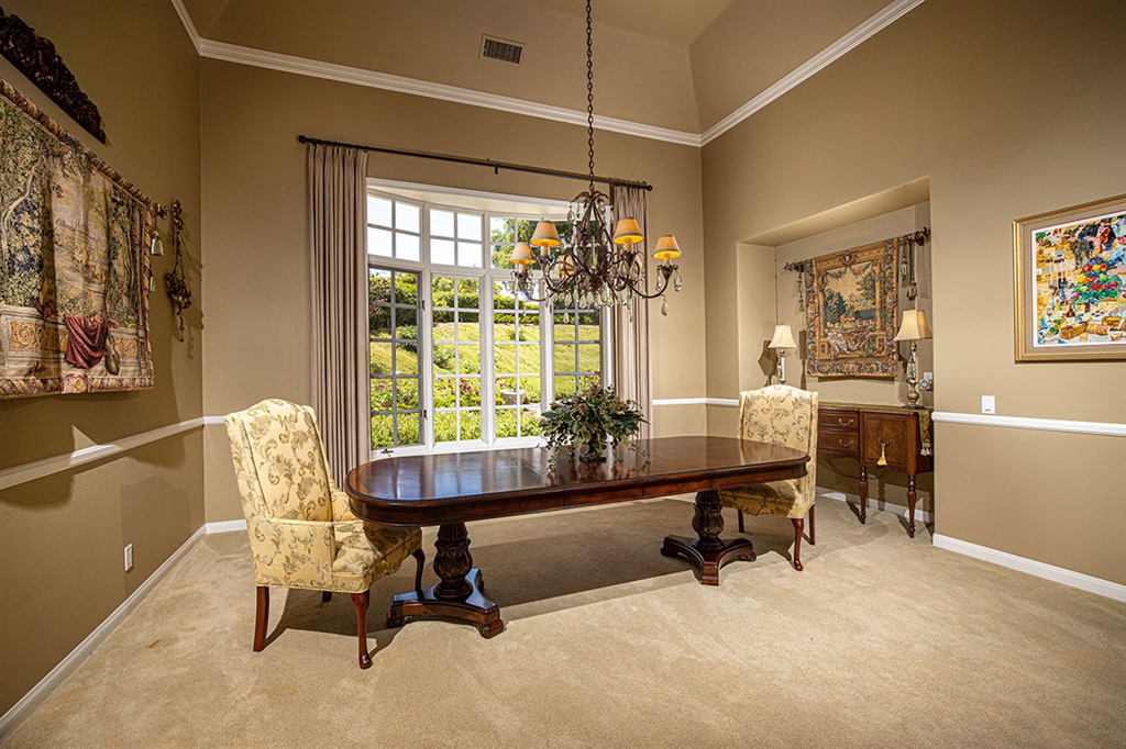 6523 Poco Lago Rancho Santa Fe, CA 92067 - Photo 5 of 23