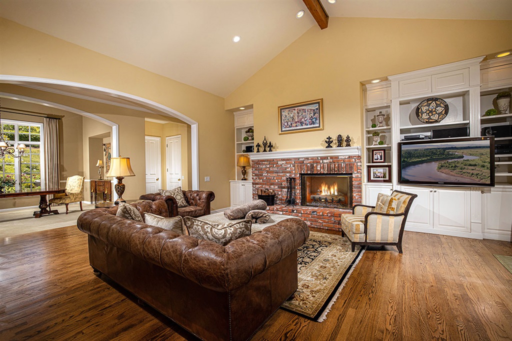 6523 Poco Lago Rancho Santa Fe, CA 92067 - Photo 7 of 23