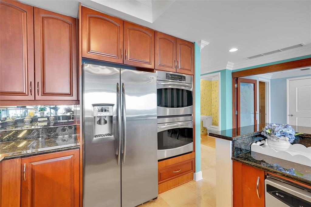 821 North Riverside Drive, Unit PH2 Pompano Beach, FL 33062 - Photo 21 of 95