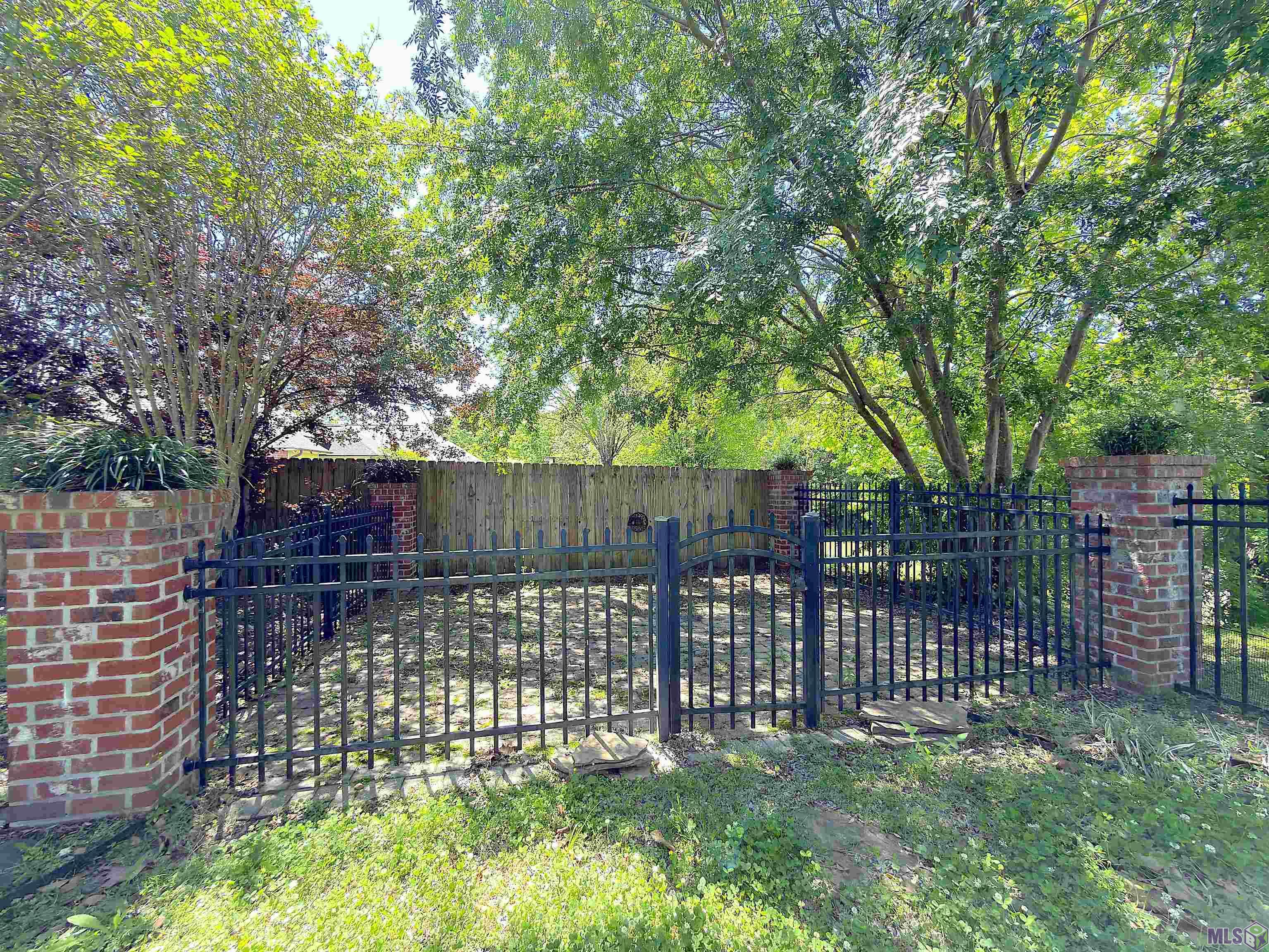 3508 Brookmeade Drive Baton Rouge, LA 70816 - Photo 13 of 16