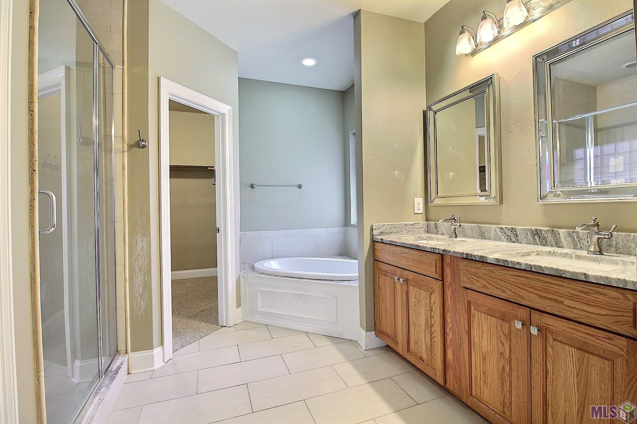 3508 Brookmeade Drive Baton Rouge, LA 70816 - Photo 4 of 16