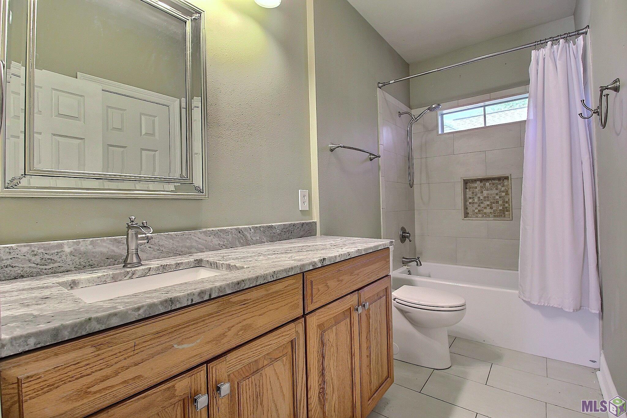 3508 Brookmeade Drive Baton Rouge, LA 70816 - Photo 6 of 16