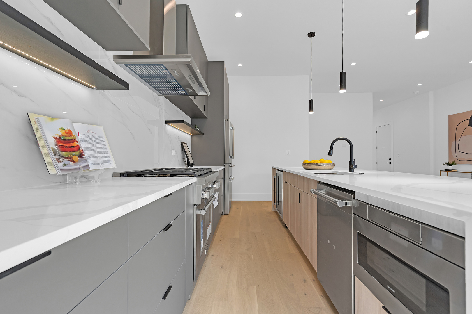 505 West Elm Street, Unit 1 Chicago, IL 60610 - Photo 13 of 54
