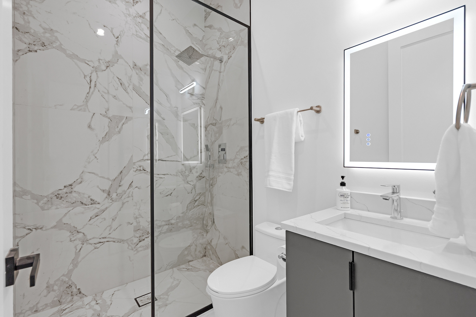 505 West Elm Street, Unit 1 Chicago, IL 60610 - Photo 50 of 54