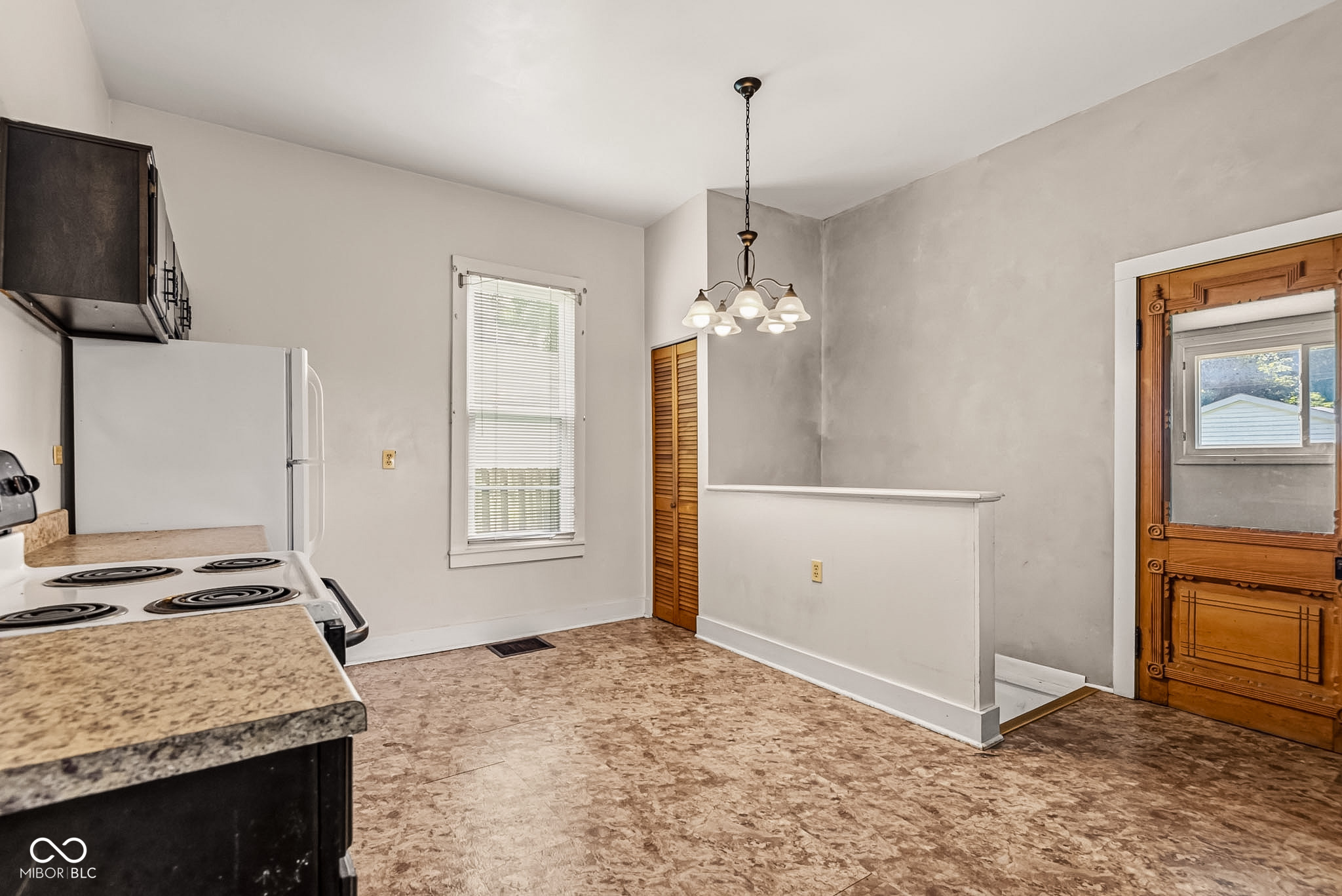 1109 23rd Street Columbus, IN 47201 - Photo 11 of 25