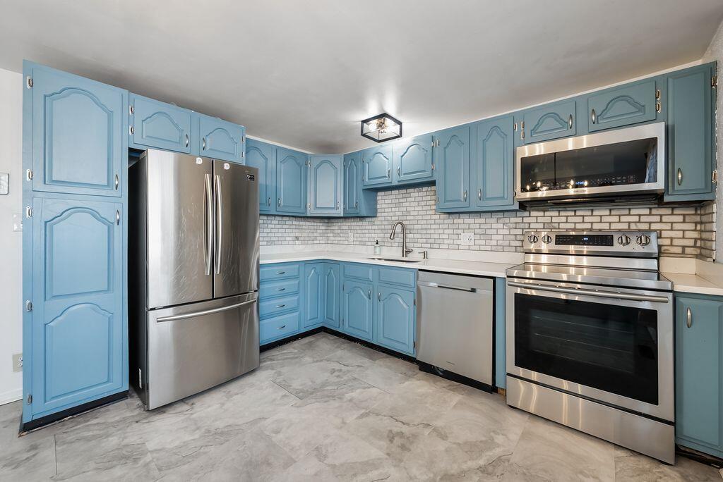 mls_3435 Devin Road 00004 (1)
