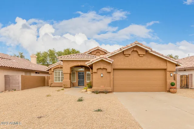 $3,400 | 8820 West Kings Avenue, Peoria, AZ 85382