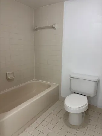 $2,150 | 3000 Florida Boulevard, Unit 203D, Delray Beach, FL 33483