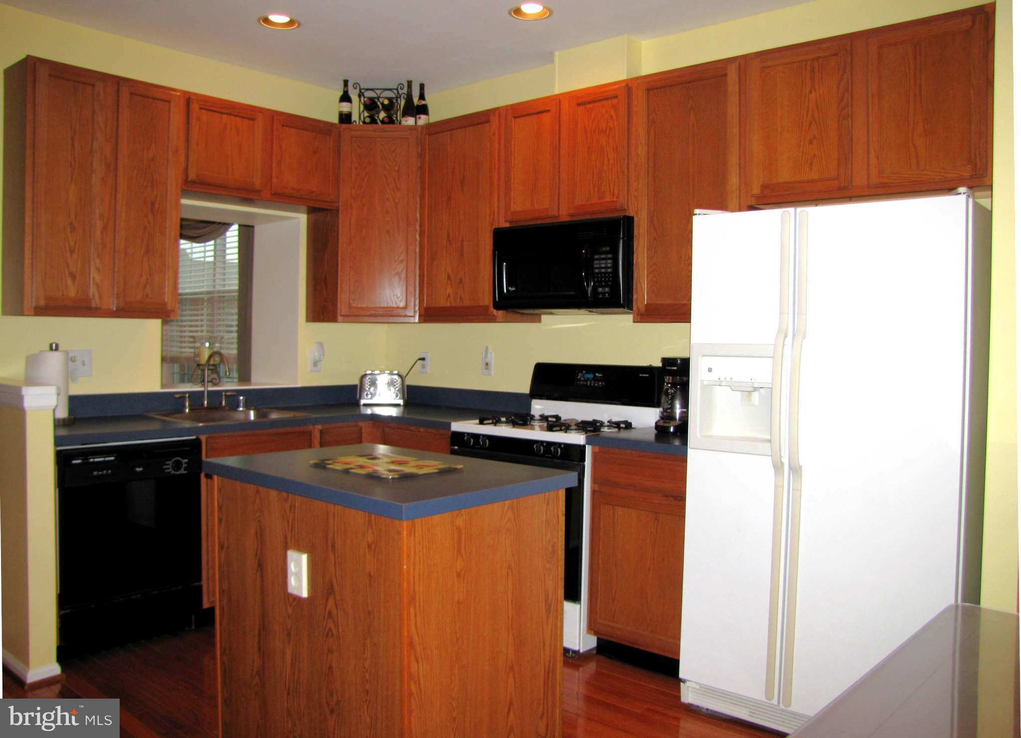 6346 Wind Rider Way Columbia, MD 21045 - Photo 7 of 24 Kitchen