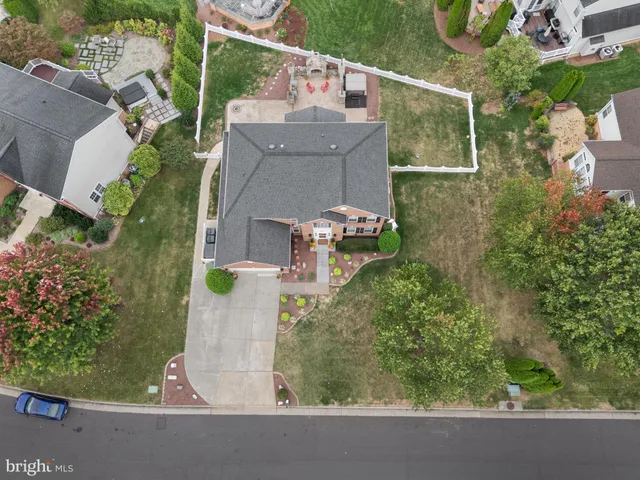 $749,900 | 2021 Golf Drive, Culpeper, VA 22701