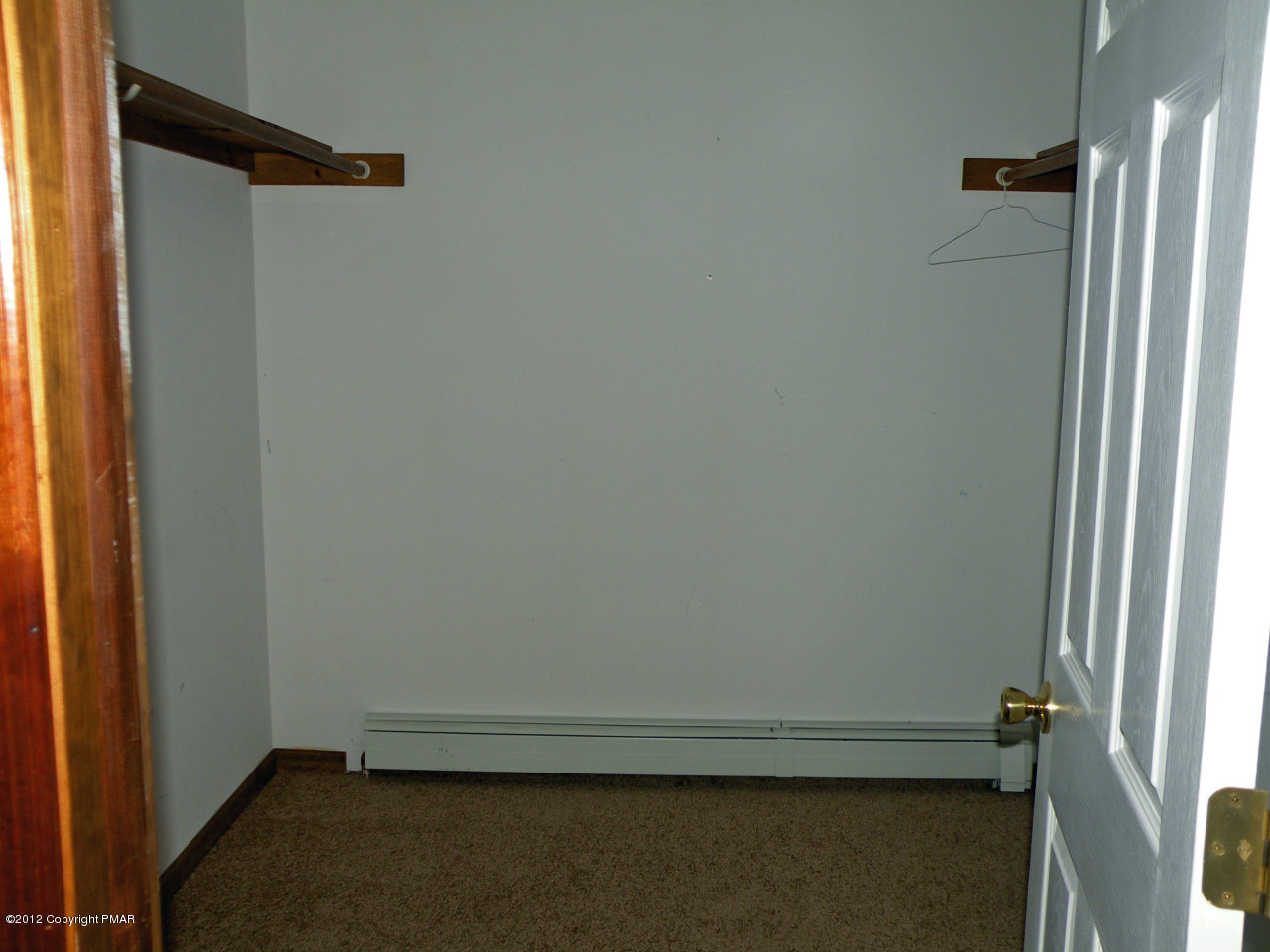 335 Pin Oak Road Stroudsburg, PA 18360 - Photo 10 of 21 a view of small space