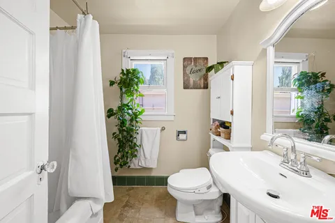 $1,250,000 | 6104 Winans Drive, Los Angeles, CA 90068