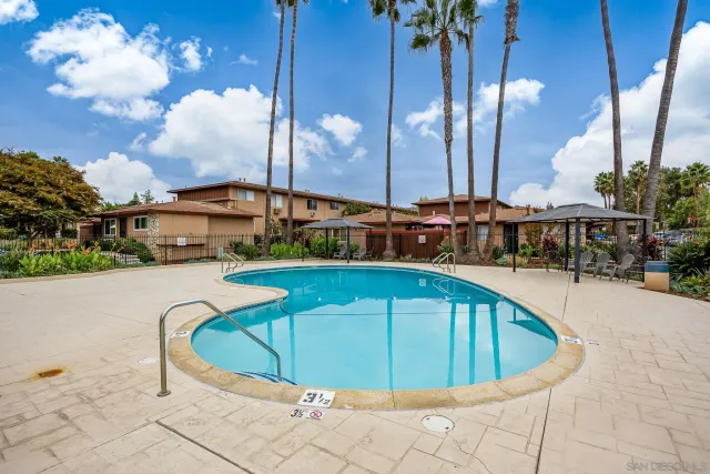 $299,999 | 9725 Winter Gardens Boulevard, Unit 110, Lakeside, CA 92040