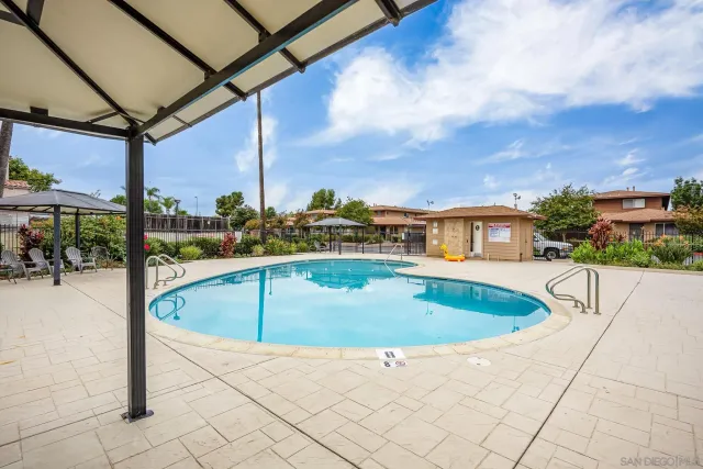 $299,999 | 9725 Winter Gardens Boulevard, Unit 110, Lakeside, CA 92040