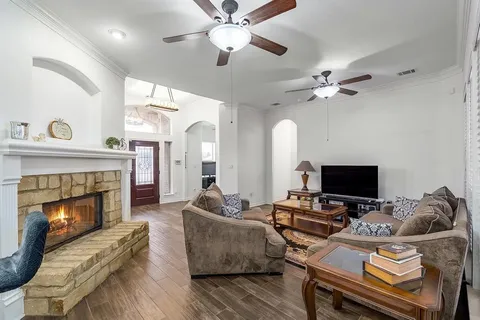 $574,990 | 341 Pecan Court, Nevada, TX 75173