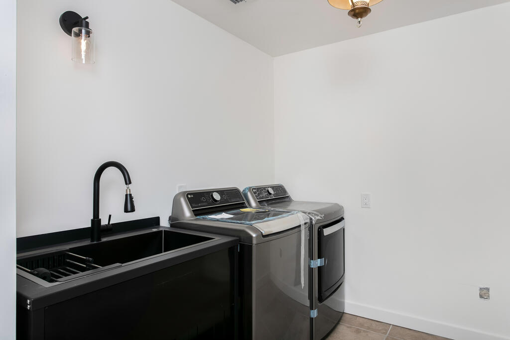 4995 Ranch Road Doss, TX 78618 - Photo 17 of 46 Gallery Image 17