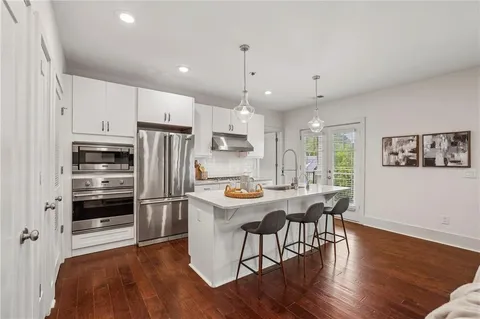 $695,000 | 301 Canton Way, Roswell, GA 30075