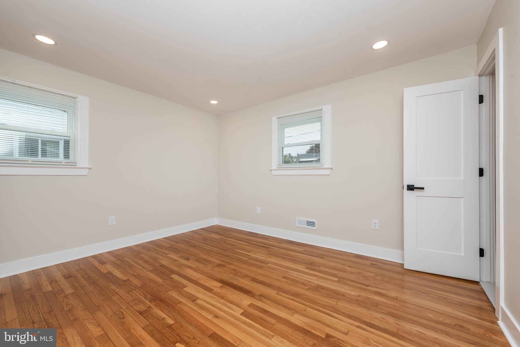 1406 Glenwilde Road Baltimore, MD 21228 - Photo 11 of 38 Gallery Image 11