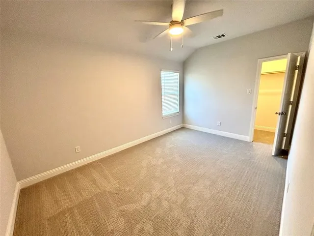 $2,900 | 402 Sunset Lane, Fort Worth, TX 76114