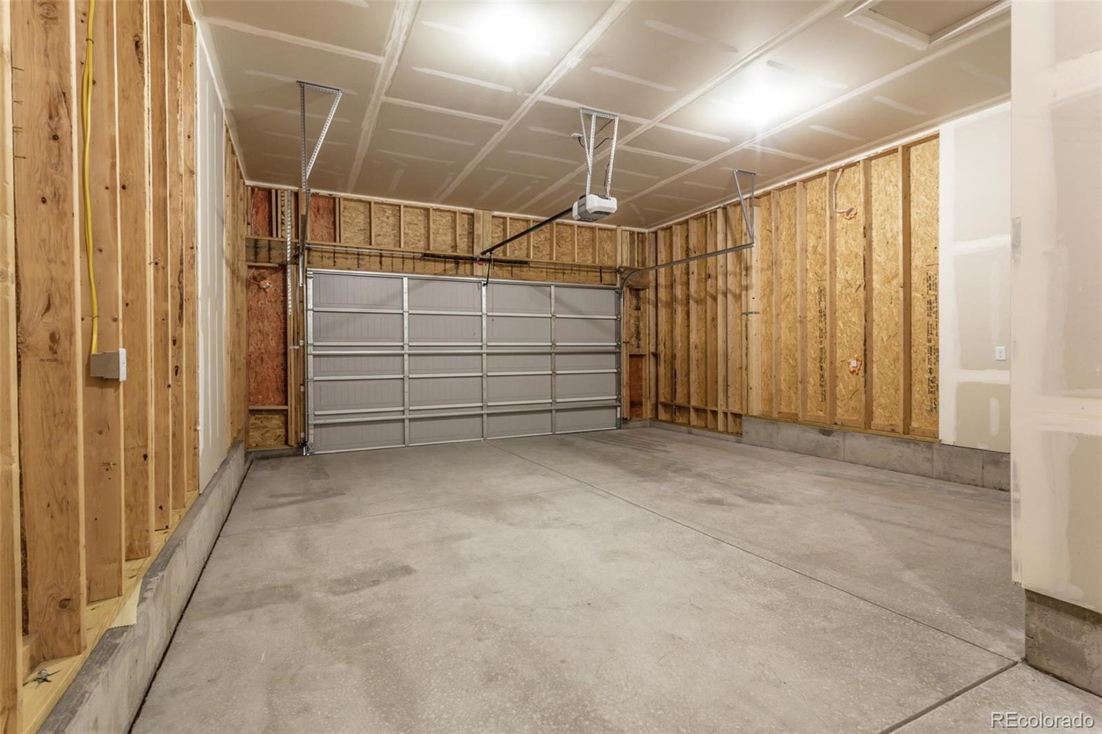 6768 Castello Street Timnath, CO 80547 - Photo 17 of 38 a view of empty room with white walls