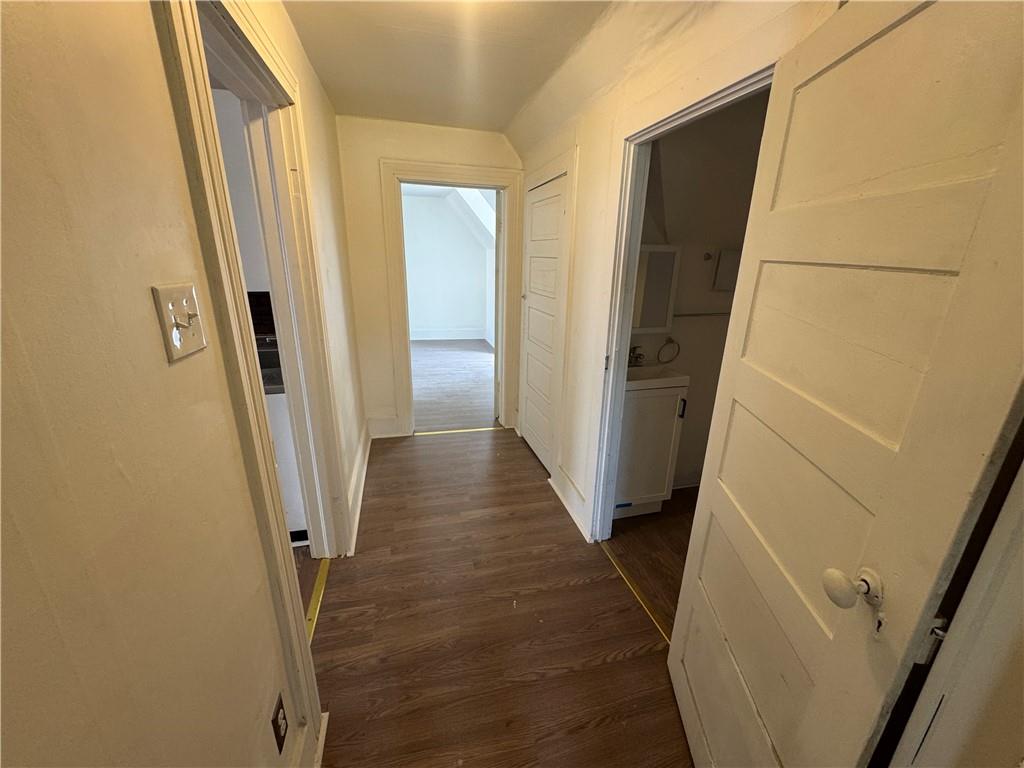 516 3rd Street California, PA 15419 - Photo 29 of 37 Unit 4