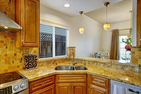 $1,160,000 | 36184 Toulouse Street, Newark, CA 94560