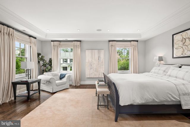 $5,000,000 | 3520 Edmunds Street Northwest, Washington, DC 20007