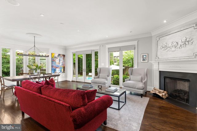 $5,000,000 | 3520 Edmunds Street Northwest, Washington, DC 20007