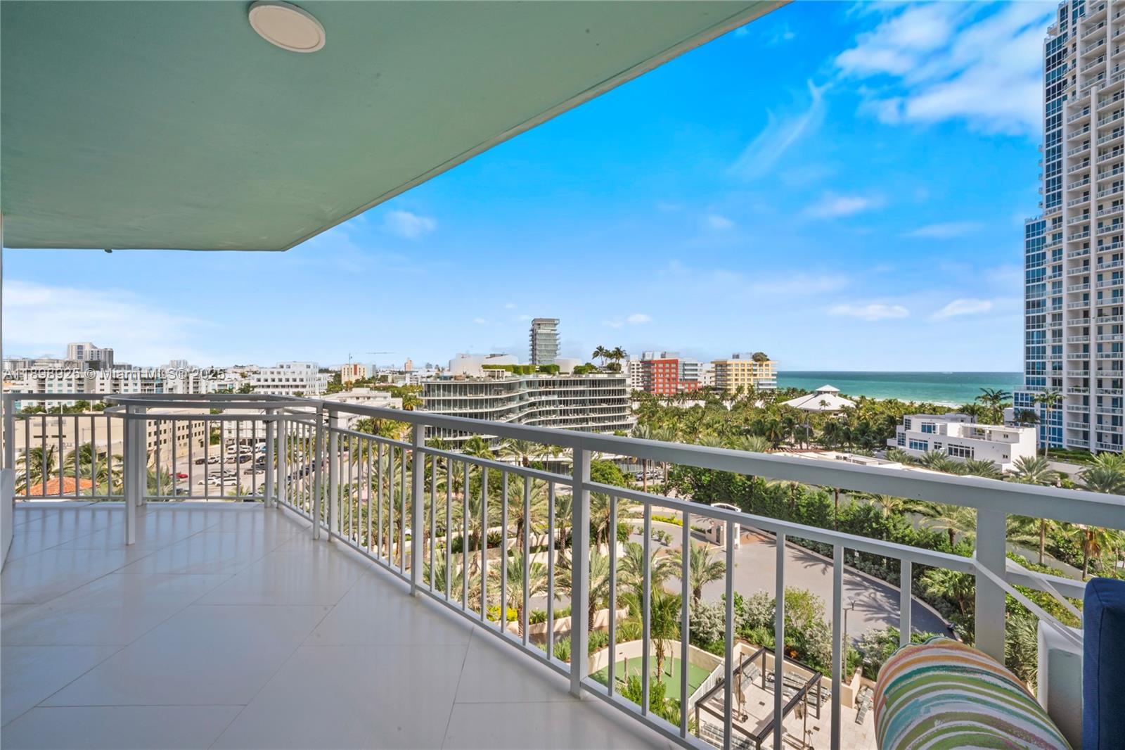 400 South Pointe Drive, Unit 910 Miami Beach, FL 33139 - Photo 36 of 44 a view of a balcony with an ocean view