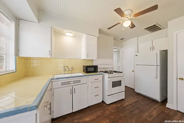 $1,025 | 815 Rittiman Road, San Antonio, TX 78209