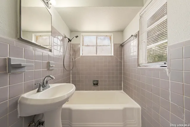 $1,025 | 815 Rittiman Road, San Antonio, TX 78209