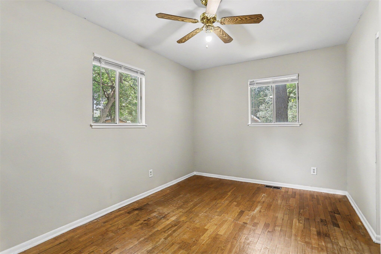 16 Oak Grove Road Battle Creek, MI 49037 - Photo 13 of 28