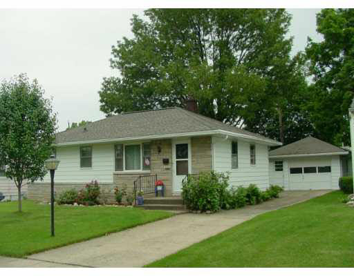 1629 Ryer Street South Bend, IN 46628 - Photo 1 of 8 Gallery Image 1